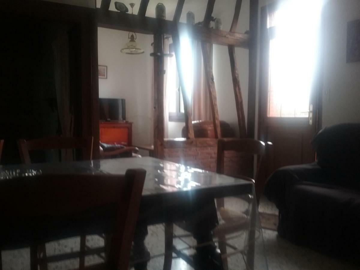 Gite A La Ferme Villeroy (Somme) Exterior foto